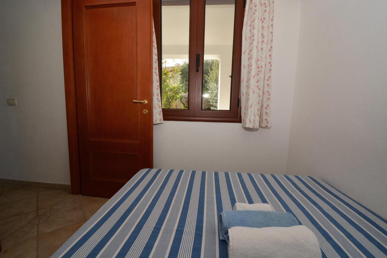Citai Con Splendida Vista Mare Daire San Teodoro  Dış mekan fotoğraf