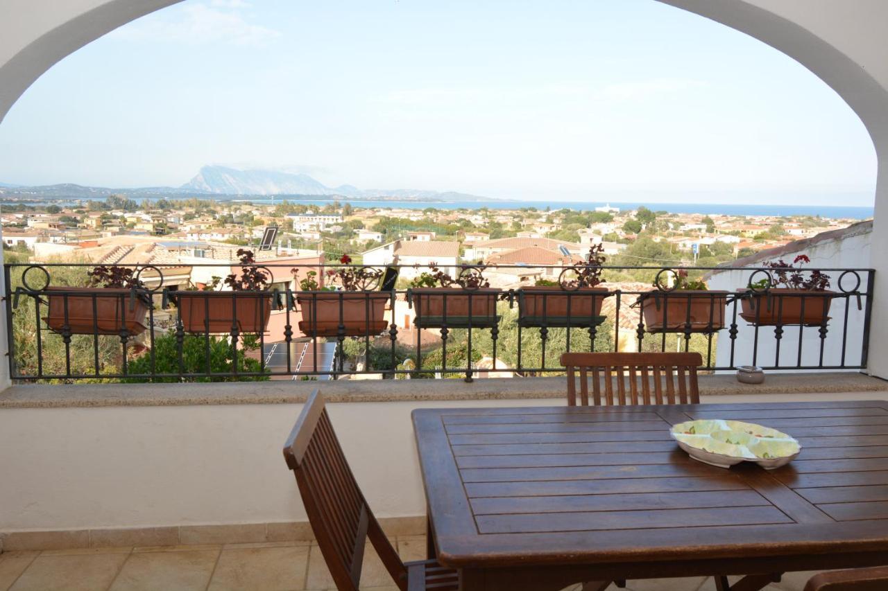 Citai Con Splendida Vista Mare Daire San Teodoro  Dış mekan fotoğraf
