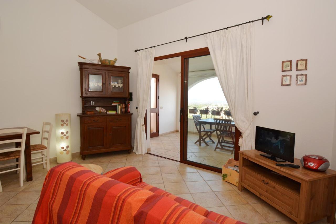 Citai Con Splendida Vista Mare Daire San Teodoro  Dış mekan fotoğraf